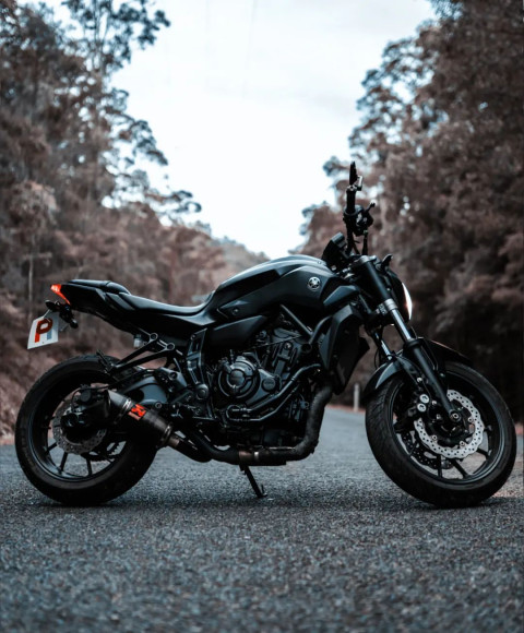 Bike On Road Viral Background Images HD Editing Wallpapers