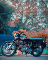 Instagram Viral Edior Bullet Bike Background HD Free Pictures Download