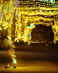 Photo Editing Yellow Bokeh Effect Light Background